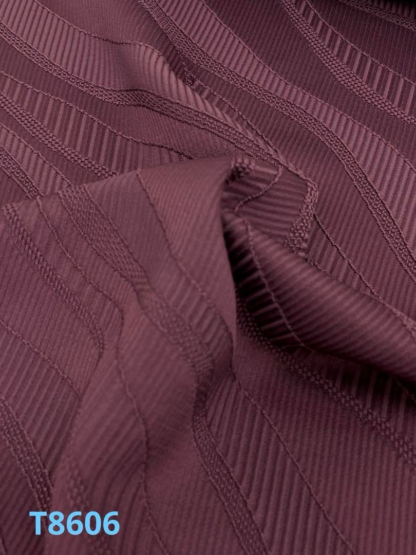 コート地 ふくれ織 紋意匠 黒地 正絹 反物 コート地 ふくれ織 紋意匠 黒地 正絹 反物