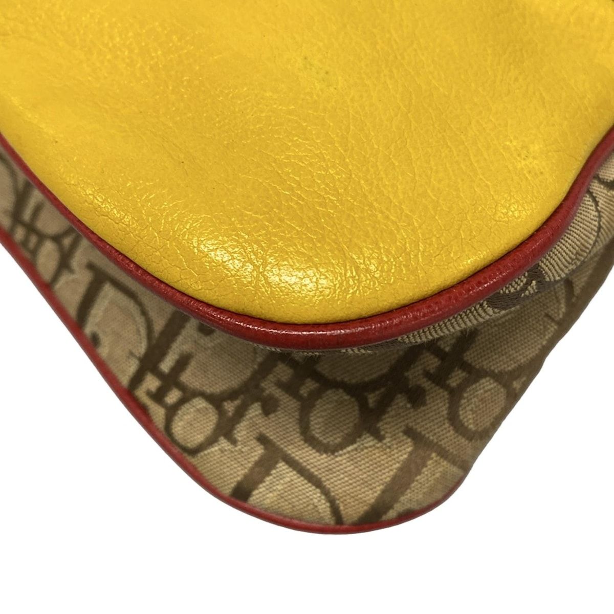 ベージュ×イエロー×マルチ