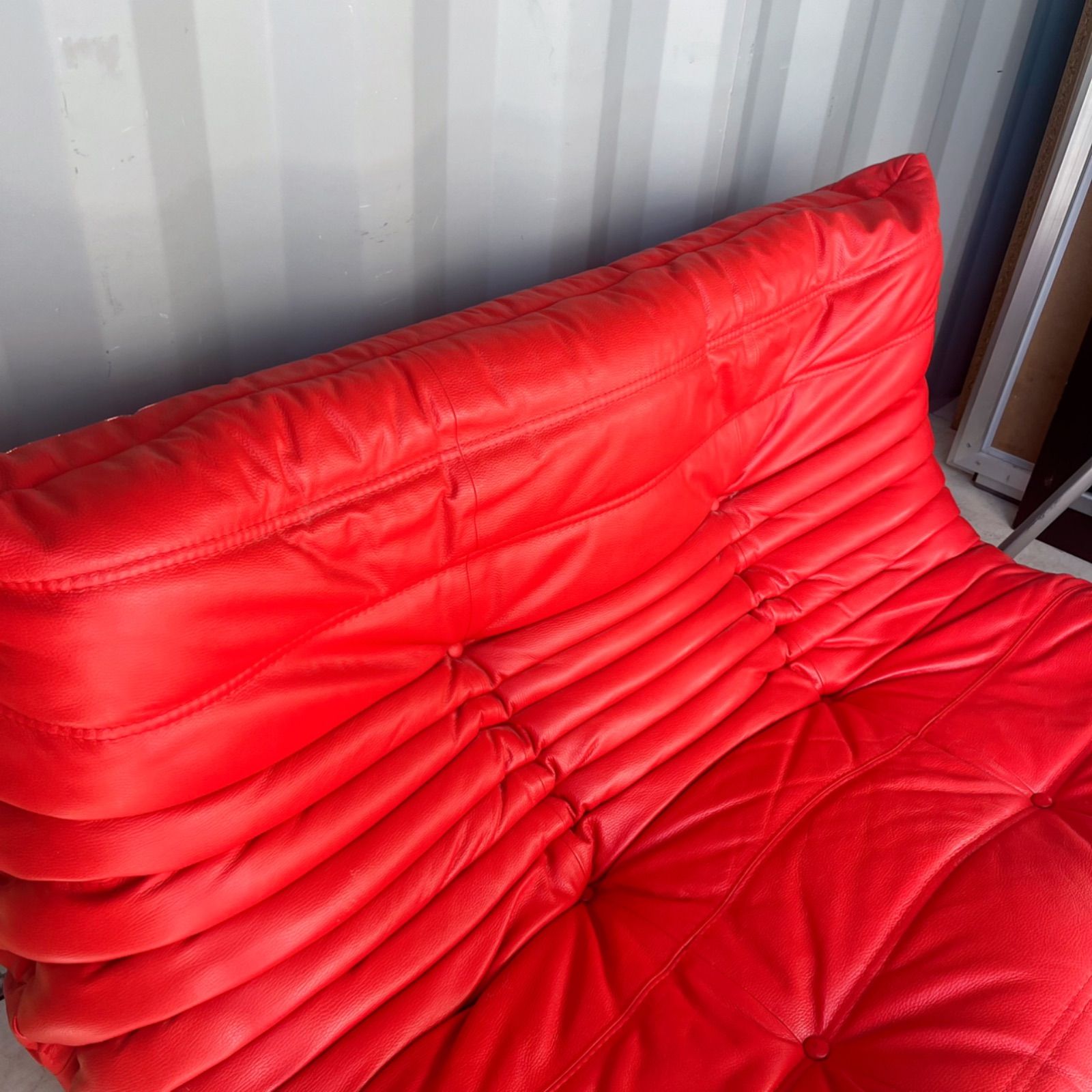 取付無料！リーンロゼ フランス トーゴ レッドレザー 本革2Pソファ