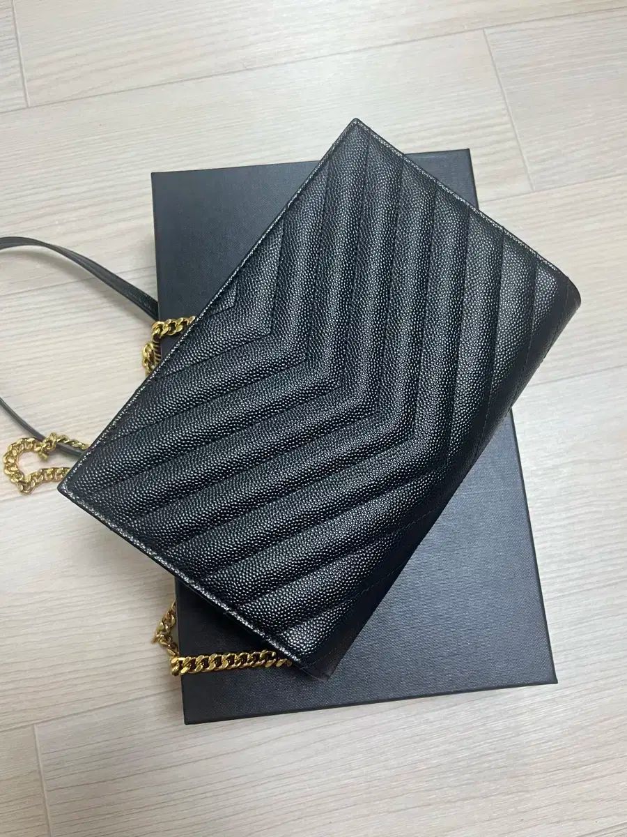 サンローラン バッグ