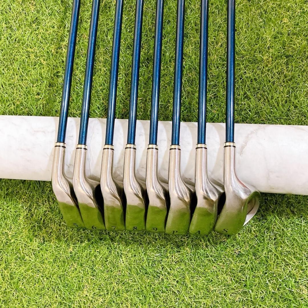 XXIO 4代目 MP400 ゼクシオ レディースアイアン 8本 初心者 L XXIO 4代目 MP400 ゼクシオ レディースアイアン 8本 初心者 L - メルカリ