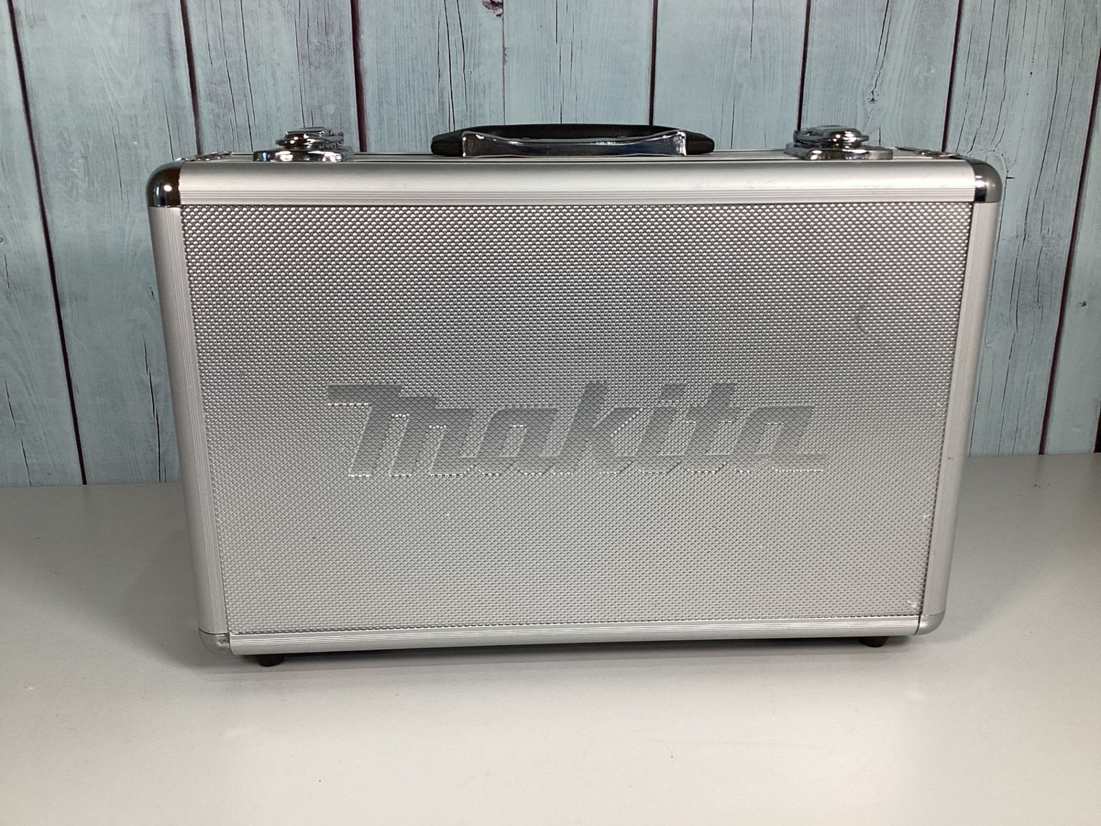 コードレスペンインパクトドライバー TD022DSHXB
