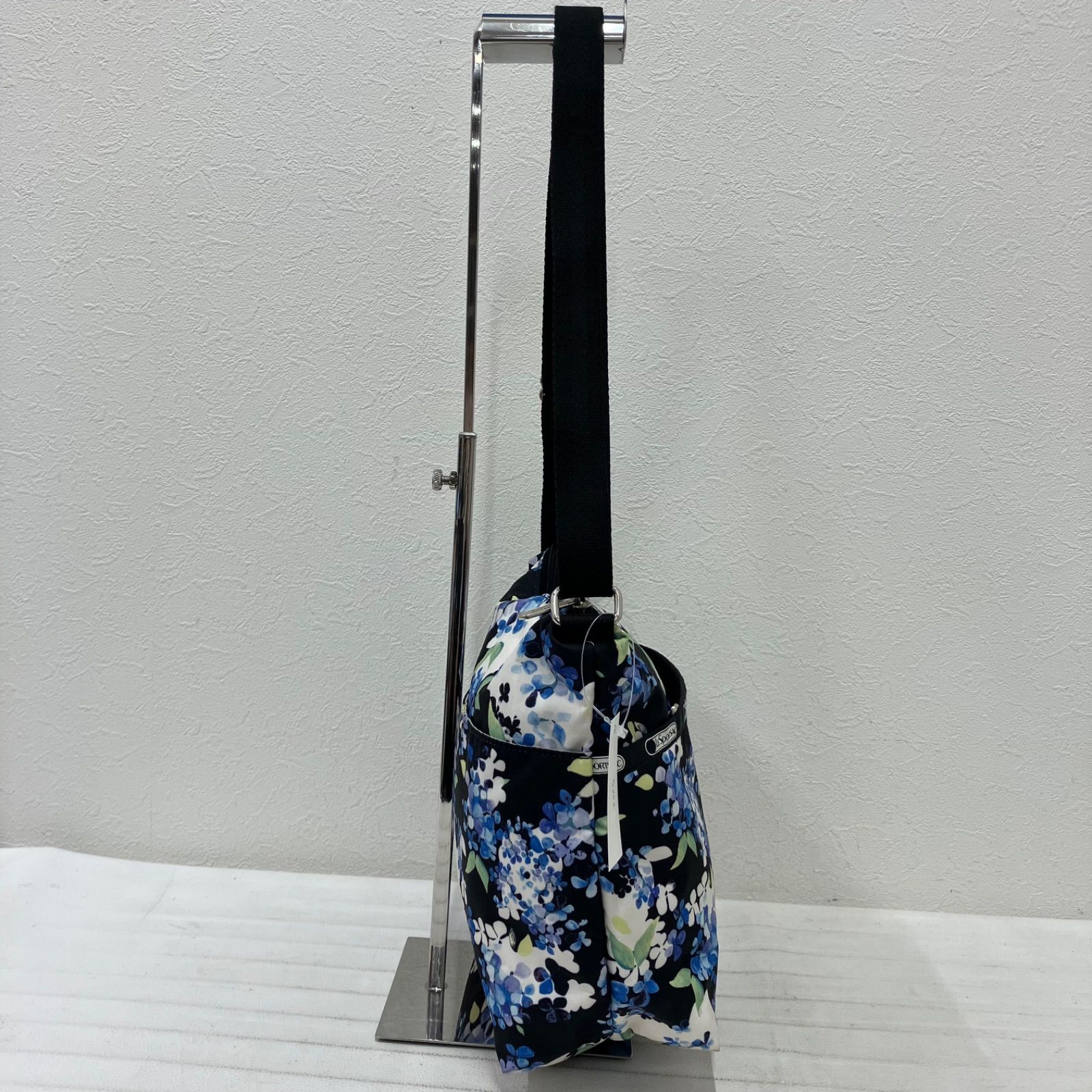 5302 LeSportsac レスポートサック ショルダーバッグ クロスボディ 肩 