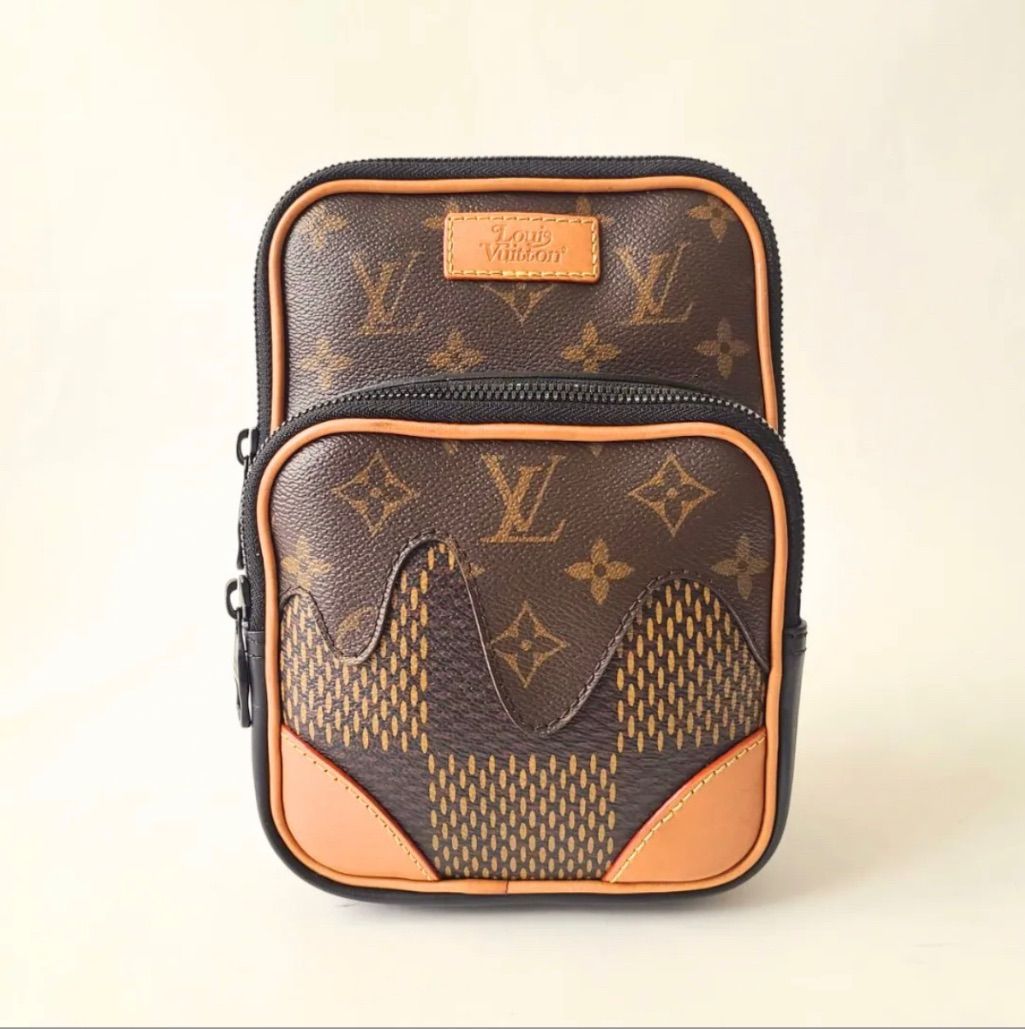 ルイヴィトン NIGOコラボ アマゾン・スリングバッグ 特別価格！【限定・極上美品】箱付き LOUIS VUITTON ルイ