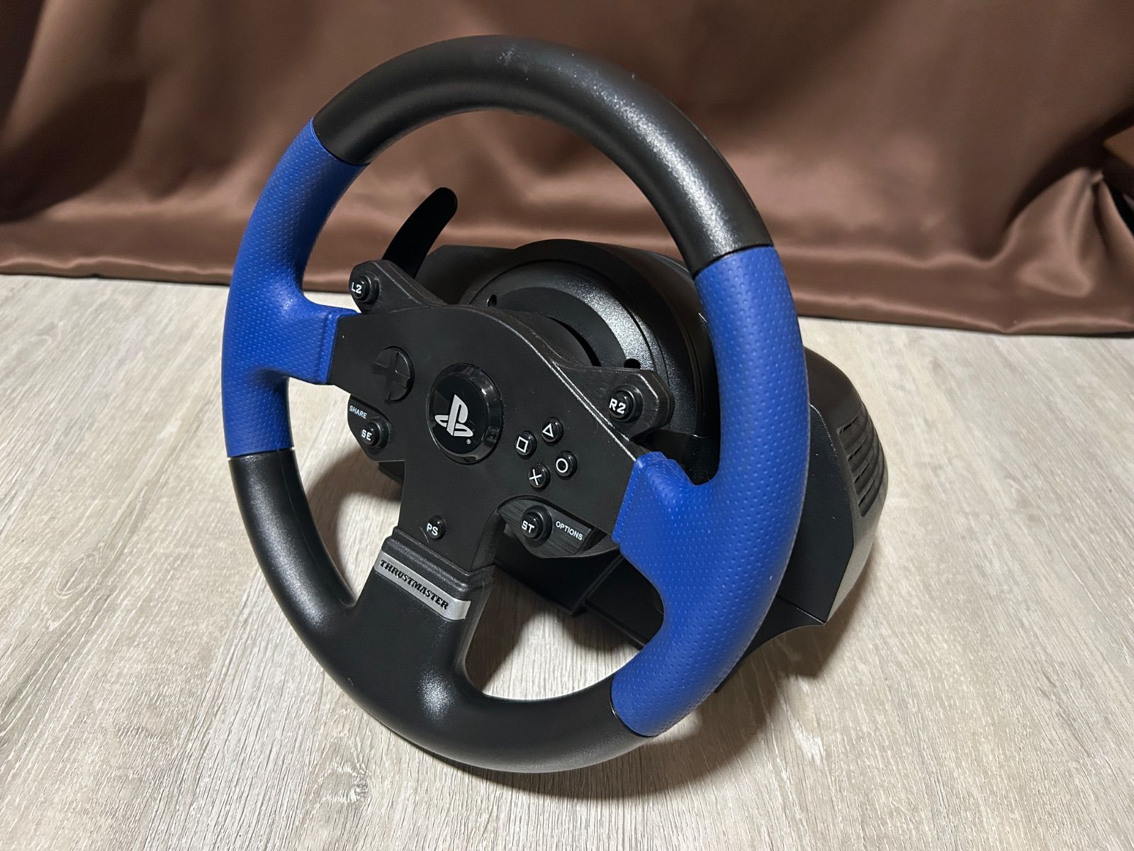 THRUSTMASTER