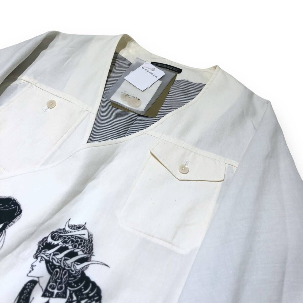 24ss YOHJI YAMAMOTO POUR HOMME COLLARLESS ASYMMETRIC PRINT COAT 