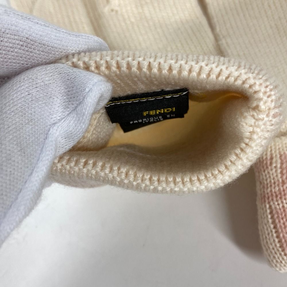 送料込み FENDI フェンディ 手袋 ズッカ柄 ウール100％ 熱い販売 FENDI ズッカ グレー 100％ ウール 手袋 フェンディ 未