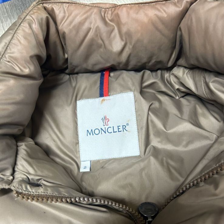 モンクレール ダウンベスト ベージュ サイズ2 MONCLER MONCLER モンクレールダウンベストベージュ系 ベージュ 2 着丈61
