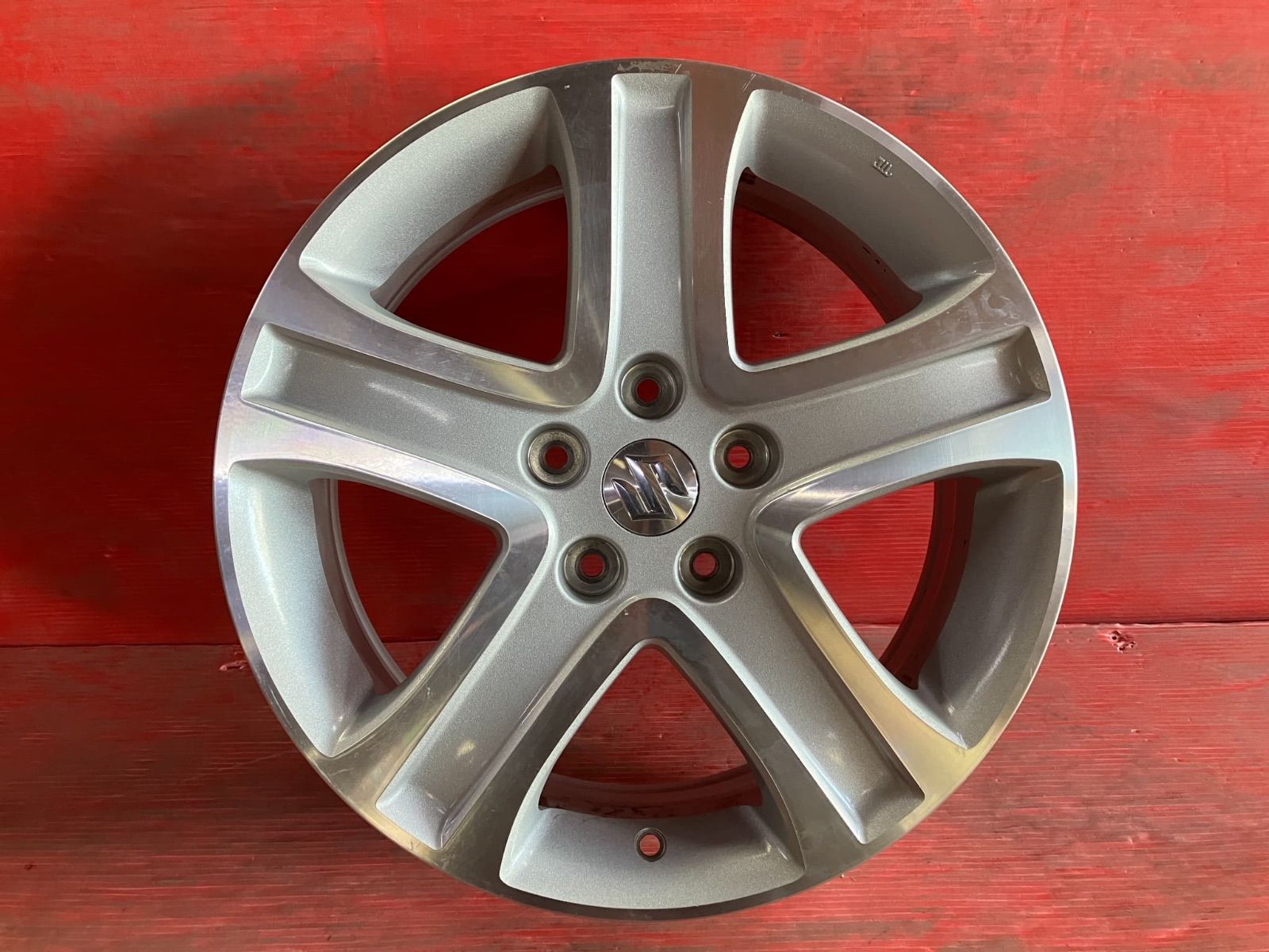 今すぐ一括検索！ ホイール 17x6.5 45 114.3.5H スズキ TD54Wエスクード純正 4本SET