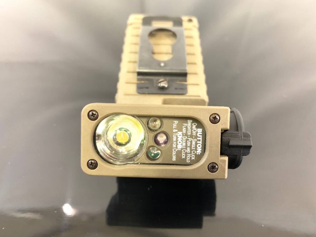 米軍放出品】☆ タクティカルライト フラッシュライト 懐中電灯