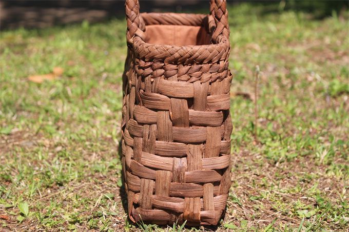 山葡萄 籠 かごバッグ バック網代編・やまぶどう籠・美品　趣のある逸品です 山葡萄 籠 かごバック 網代編 やまぶどう 山ぶどう カゴバッグ