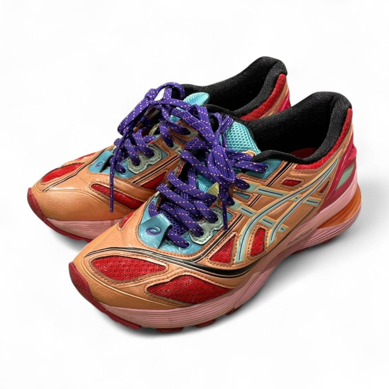 ぐでねこちゃんとビジュー 金木犀b ぐでねこちゃんとビジュー金木犀b