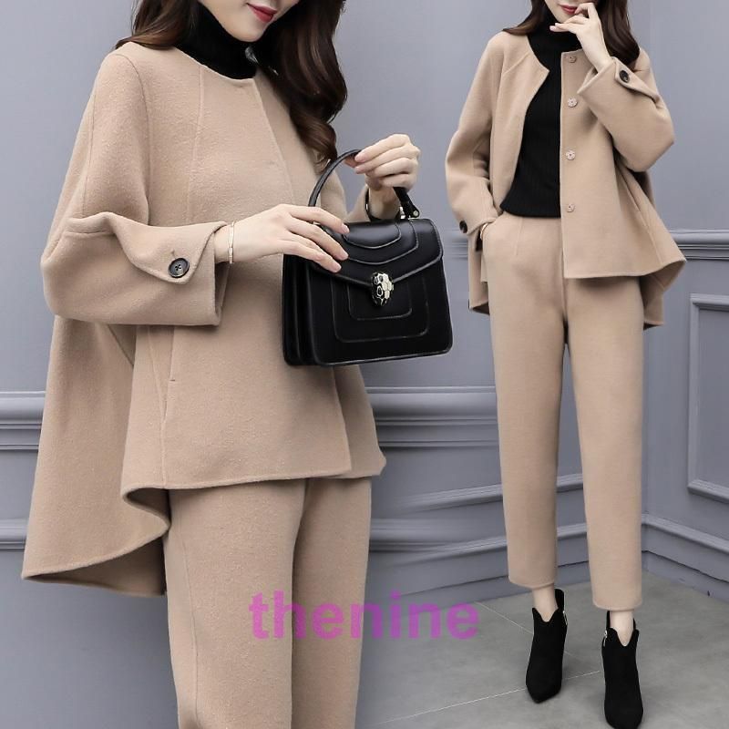 服 母