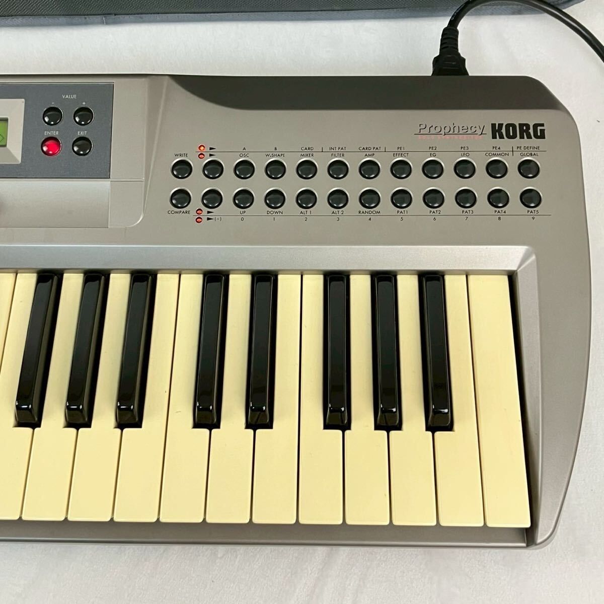 シンセサイザー コルグ