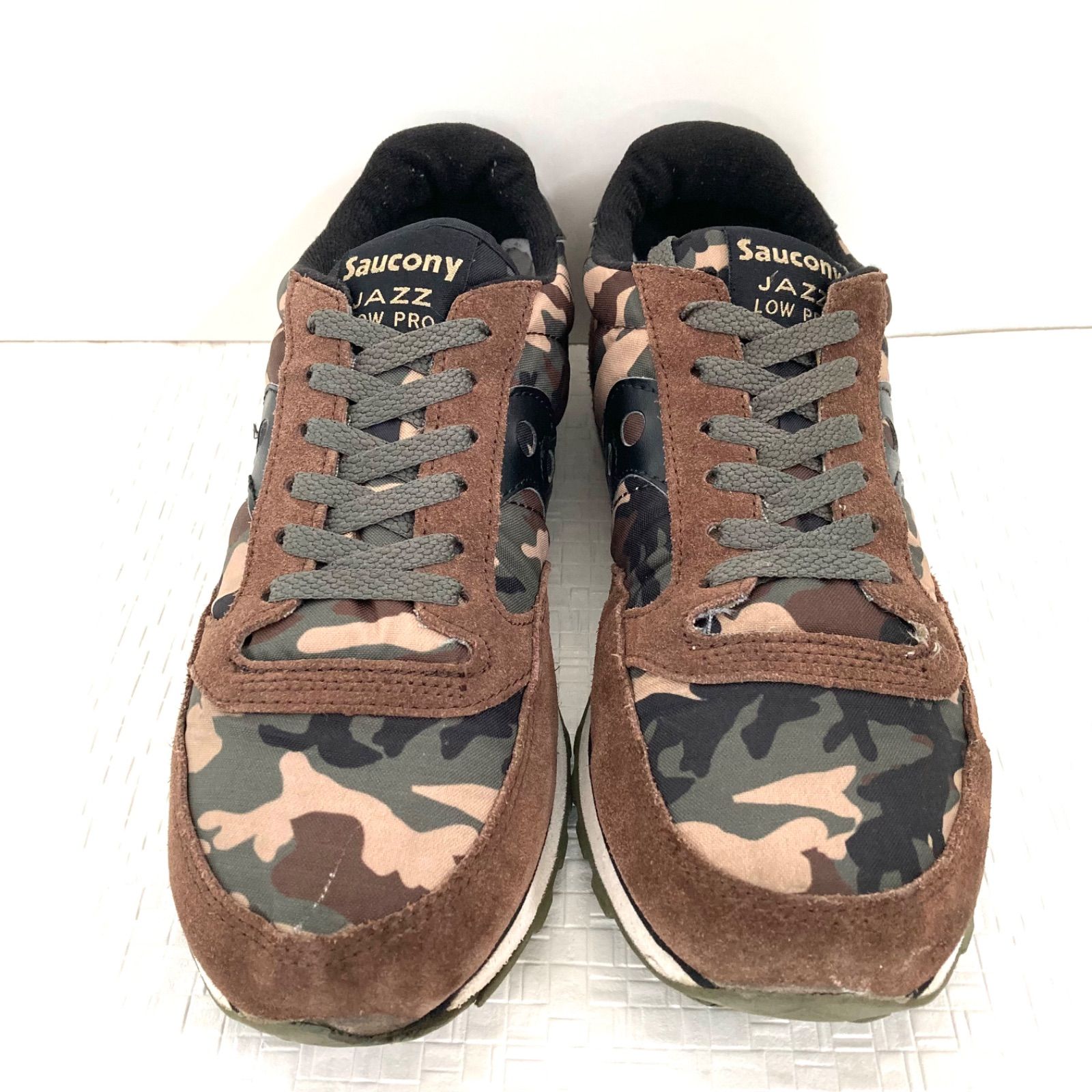 渋いアイテム！ミリタリー系にも！【Saucony JAZZ】サッカニー ジャズ LOW PRO CAMO カモフラージュ ローカット スニーカー  70111-1 レザー ナイロン レトロ 迷彩柄 ブラウン×グリーン メンズ サイズUSA9.5／M14930UU - メルカリ