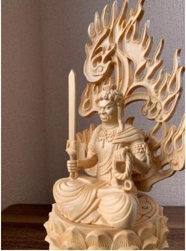 最新作 檜木 木彫仏像 仏教美術 精密細工 不動明王像 - メルカリ
