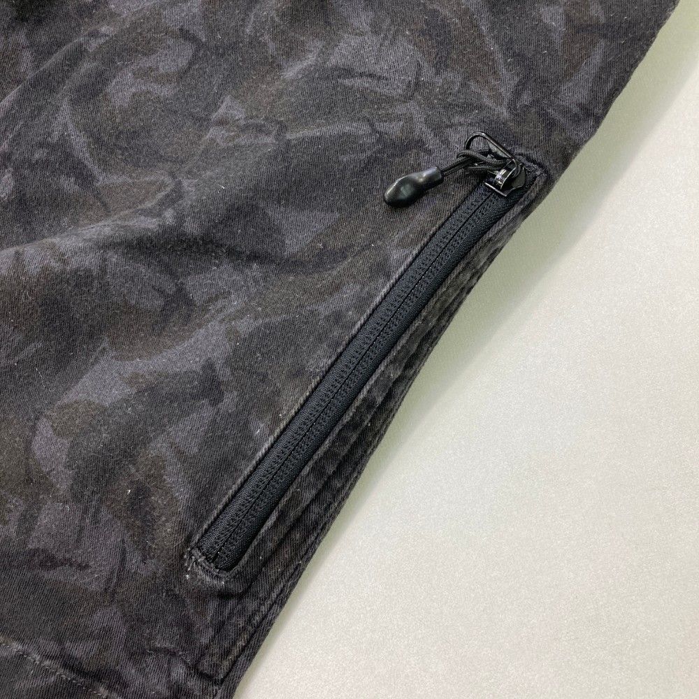 サイズ：M BEAMS GOLF ビームスゴルフ ハーフパンツ 総柄 ブラック系