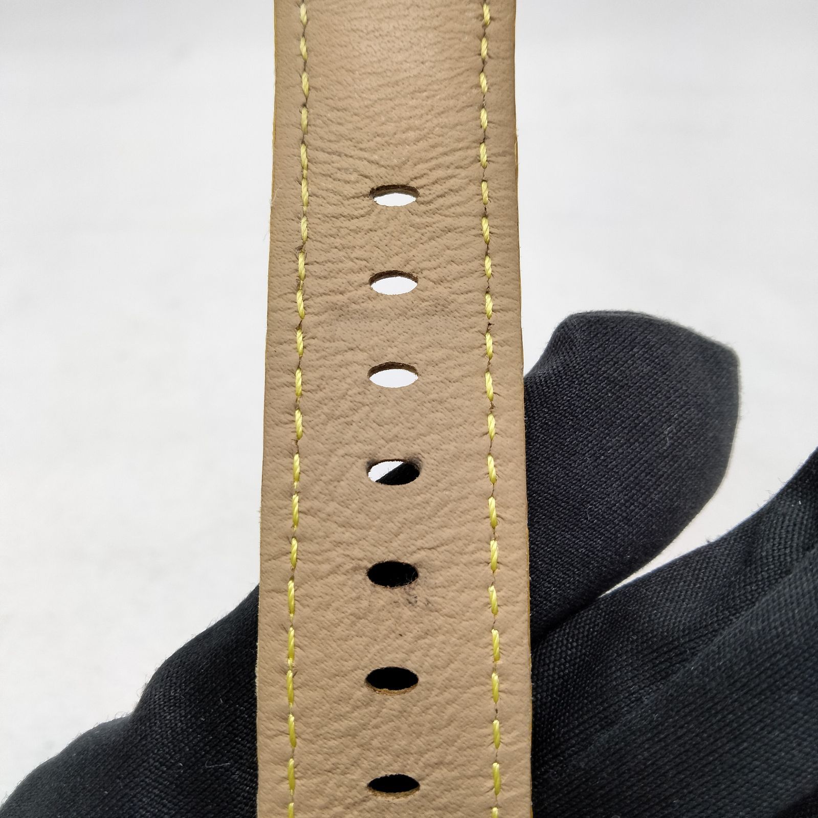 ️PANERAI ️パネライ ラジオミール 時計ベルト イエロー