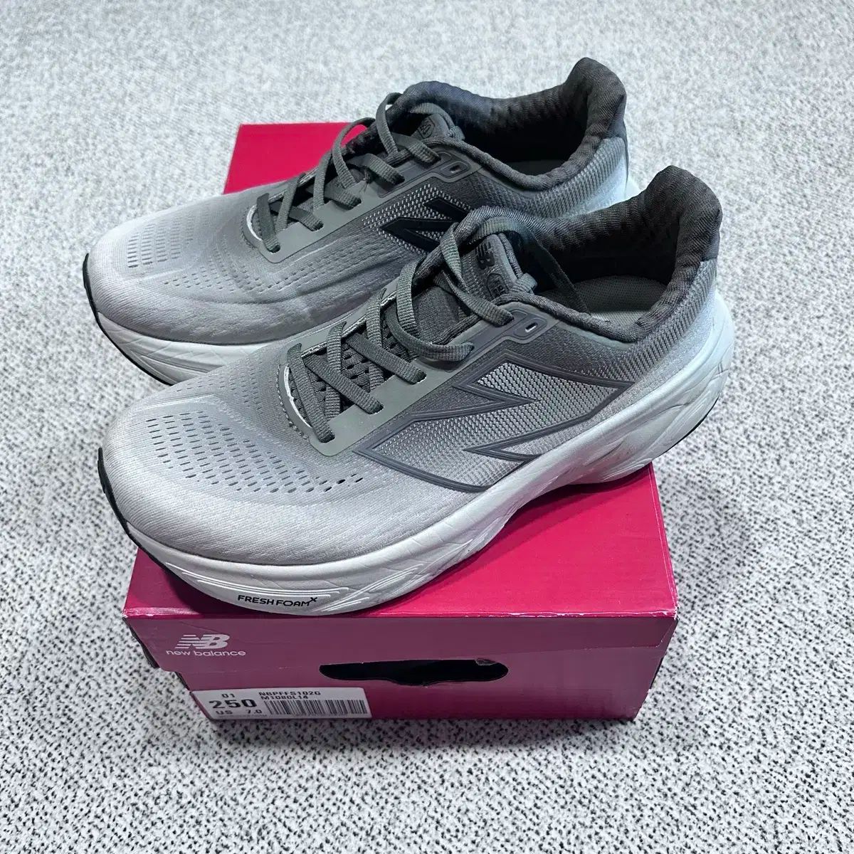 New Balance ニューバランス 1080v14 ランニングシューズ