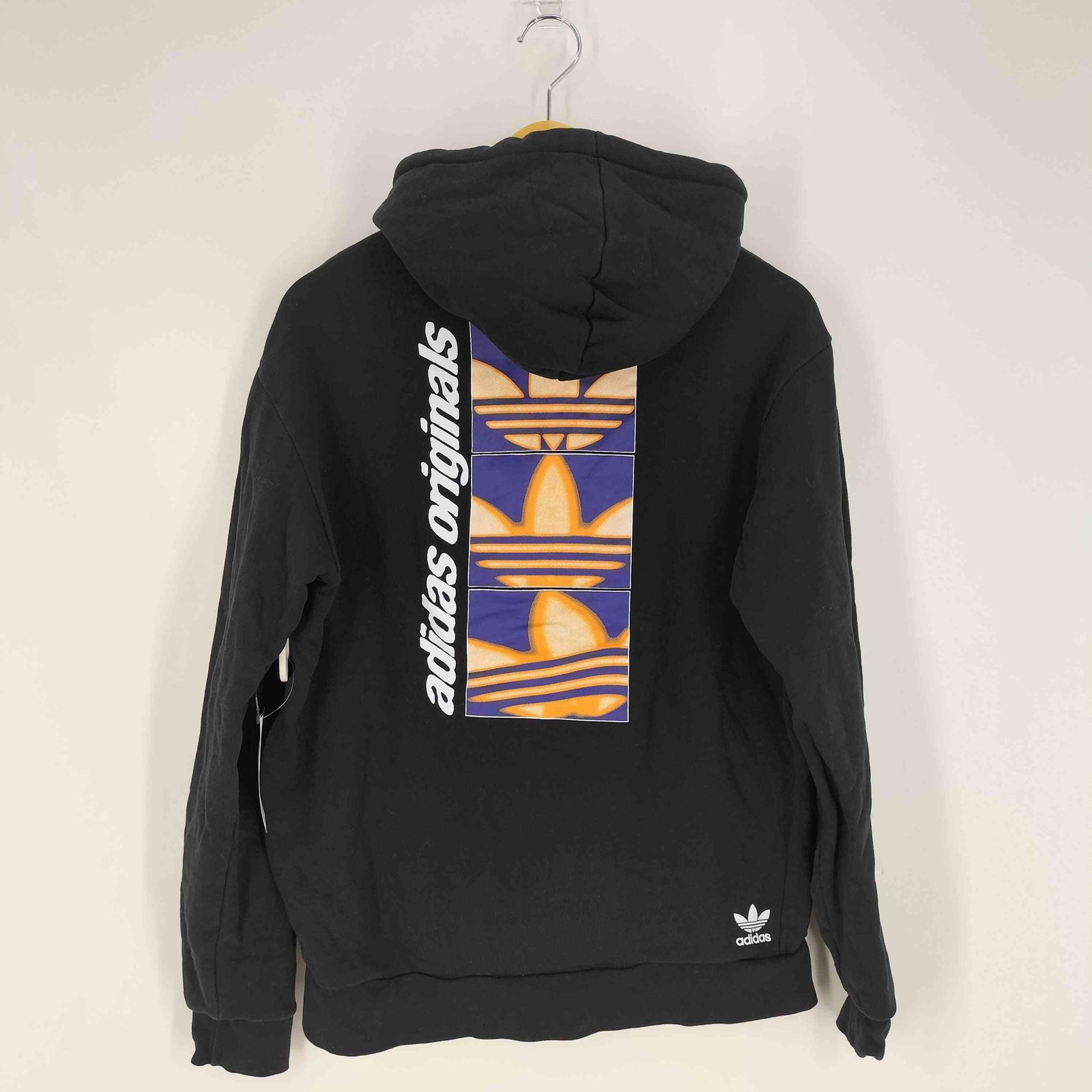 アディダスオリジナルス　パーカー　サイズO　新品未使用  やや美品 アディダスオリジナルス adidas プルオーバーパーカー 中古