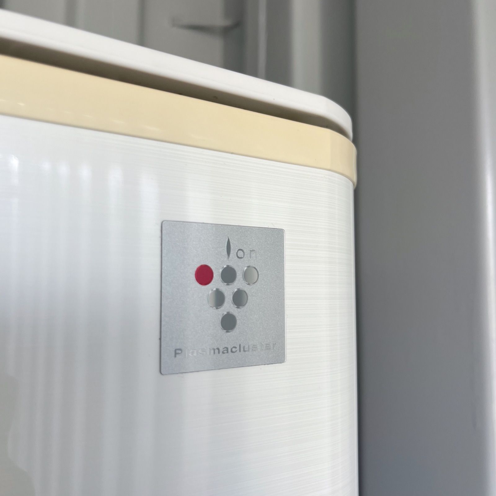 174取付無料！完動品！SHARP自動製氷付き どっちもドア大容量384L