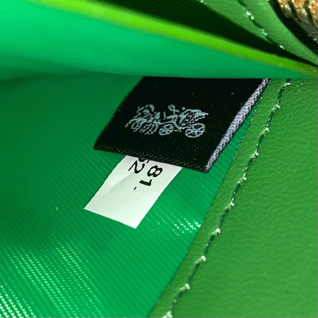 COACH】シグネチャー 長財布 グリーン/緑 ラウンドファスナー ジップ