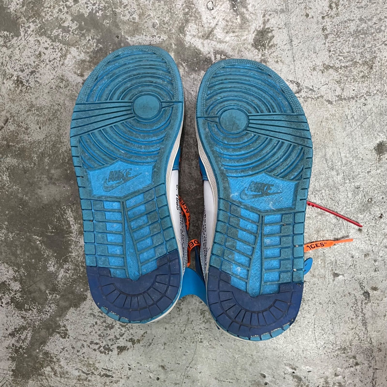 Off-White NIKE Air Jordan 1 High UNC コラボ ジョーダン1 スニーカー 
