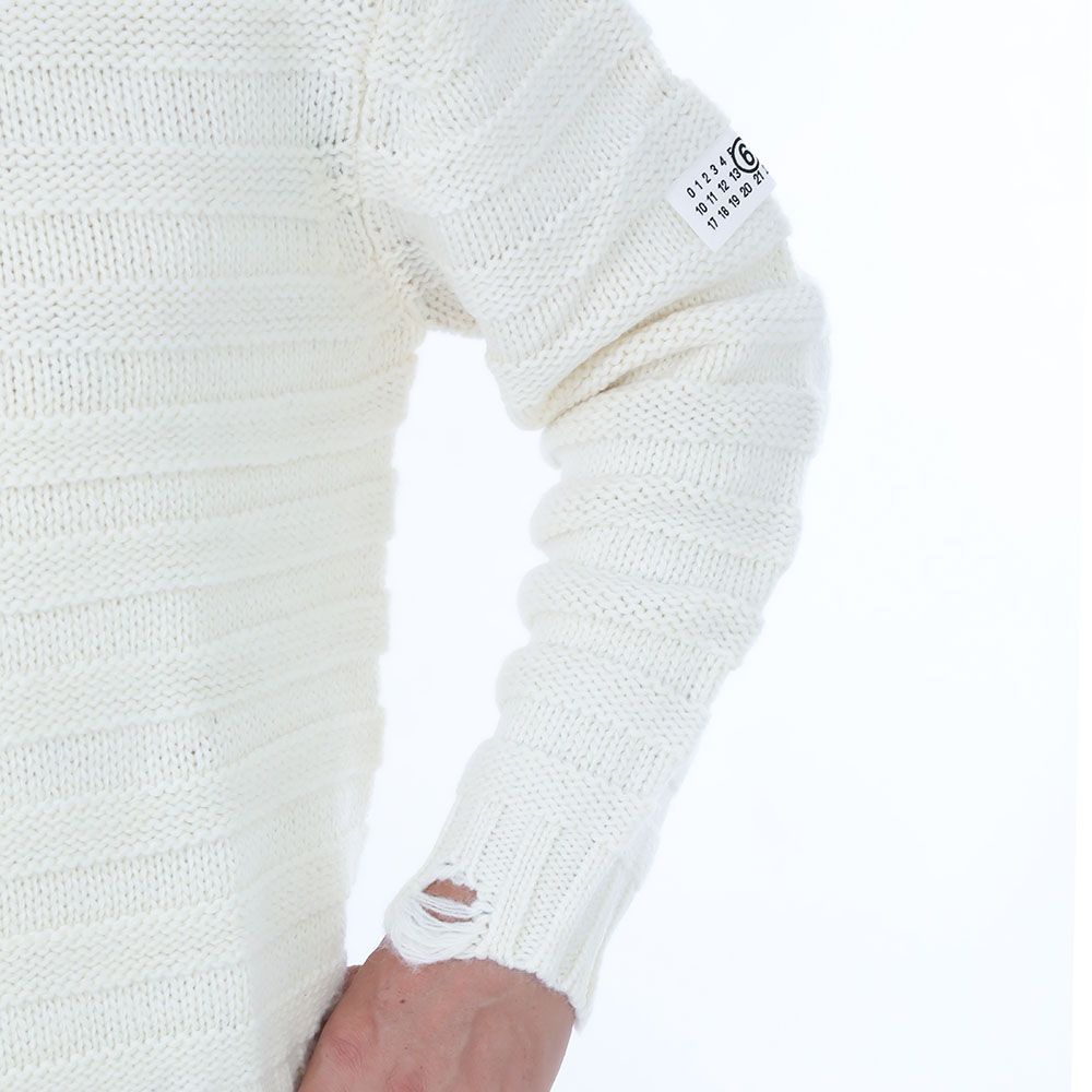 エムエムシックス