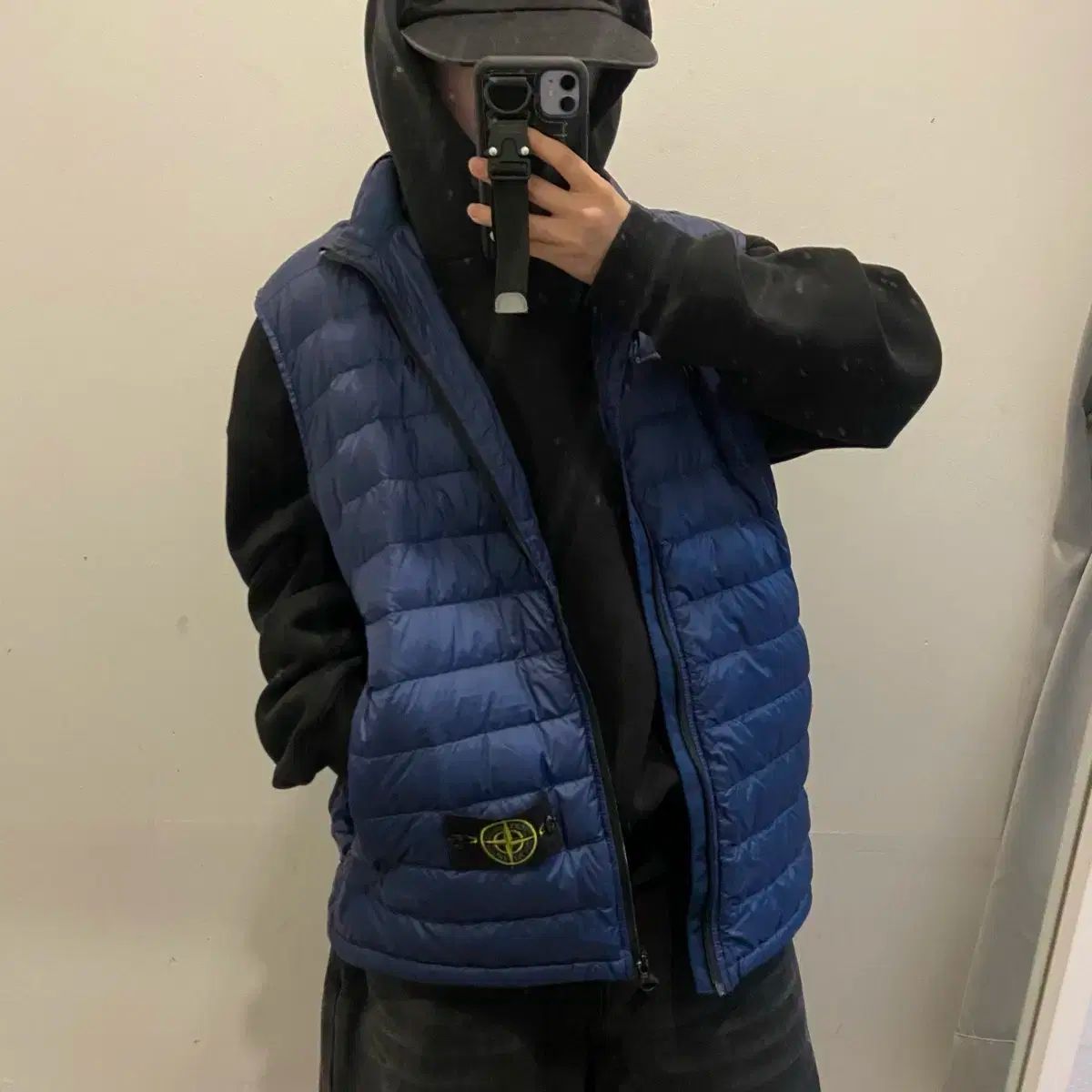 ストーンアイランド ブルー 軽量ダウン ベスト