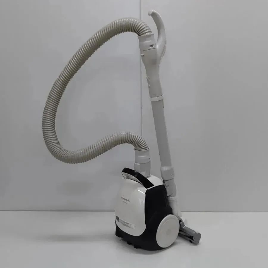Panasonic 電気掃除機 MC-PKL16A-W 2015年製
