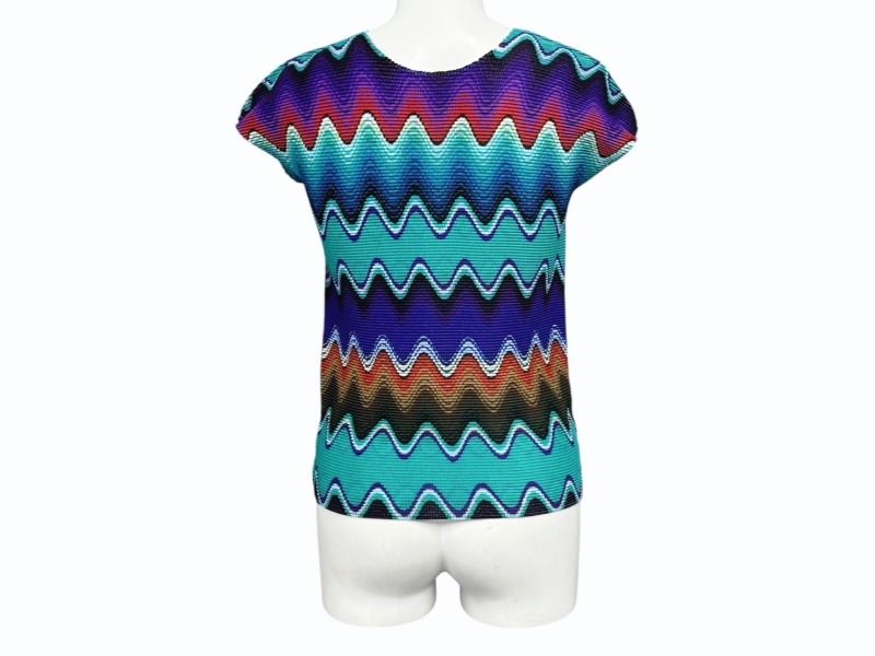 me ISSEY MIYAKE ミーイッセイミヤケ/ノースリーブカットソー/MI33FK113/サイズ記載無し/レディースインナー/ABランク/09【中古】 美品 me ISSEY MIYAKE ミーイッセイミヤケ エイポックインサイド