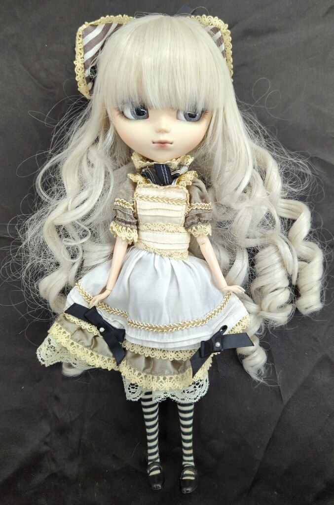 グルーヴ プーリップ クラシカルアリス セピアver 本体のみ