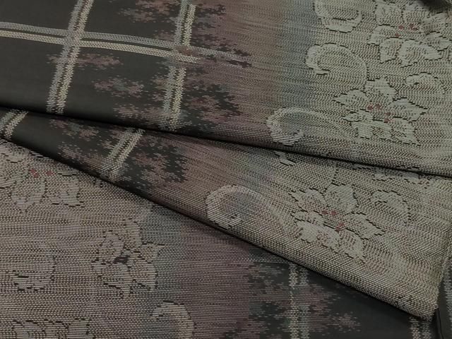 平和屋着物●本場大島紬　花唐草文　正絹　逸品　CAAT7028vf 平和屋着物○本場大島紬 花唐草文 正絹 逸品 CAAT7028vf - メルカリ