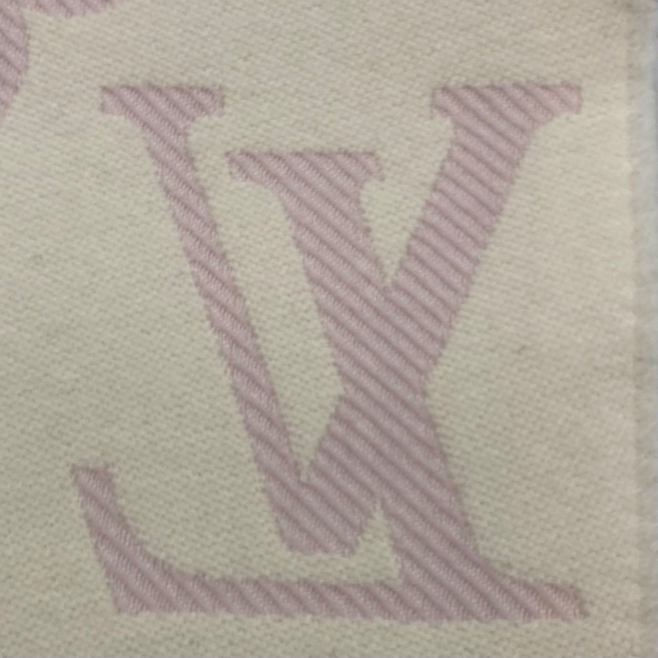 LOUIS VUITTON ピンク マフラー LOUIS VUITTON ルイ・ヴィトン LV