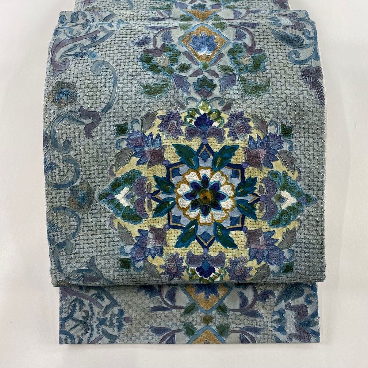 袋帯 華文 草花 刺繍 青灰色 全通 正絹