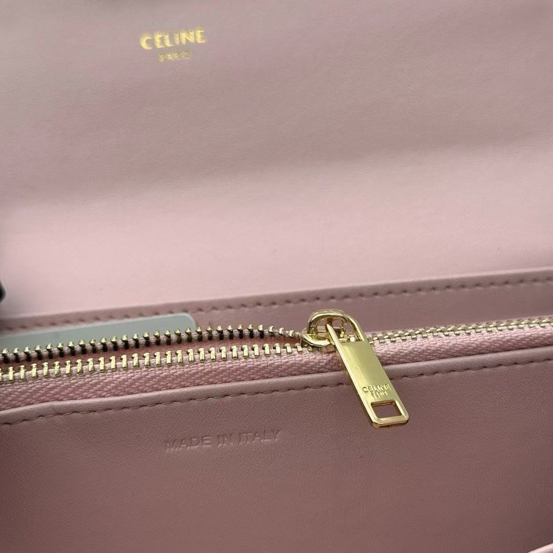新品未使用 CELINE 財布[本日特価|新品未使用品] - メルカリ