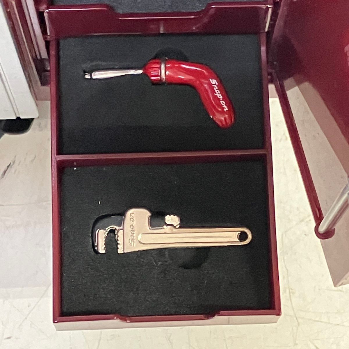 ЗЗSnap-on スナップオン ミニチュア工具箱 貯金箱 KRL Series 