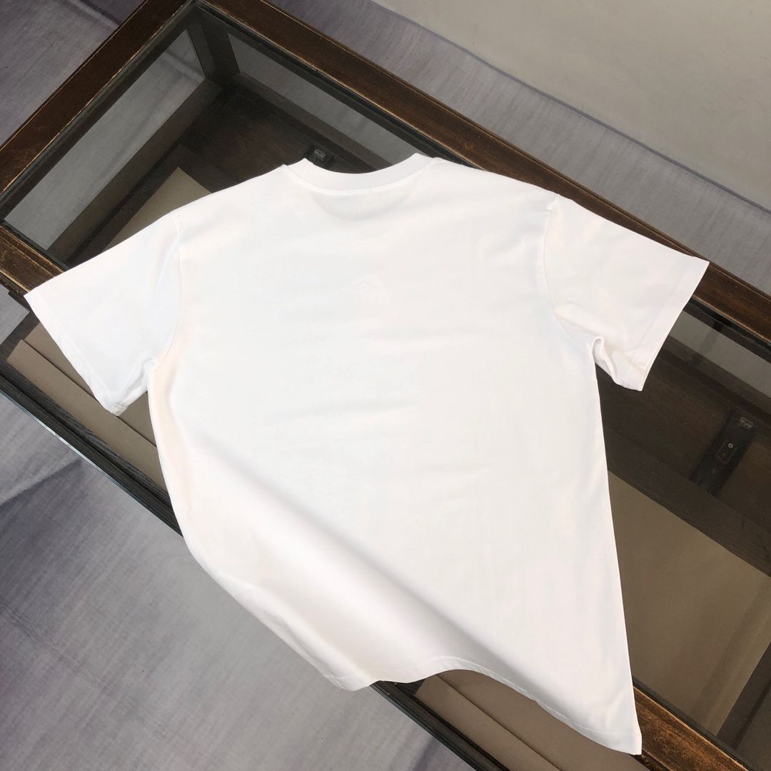 【夏！】LOEWE ロゴプリント コットンTシャツ 本日限定特価】LOEWE 春夏 ロゴプリントTシャツ [本日特価|新品
