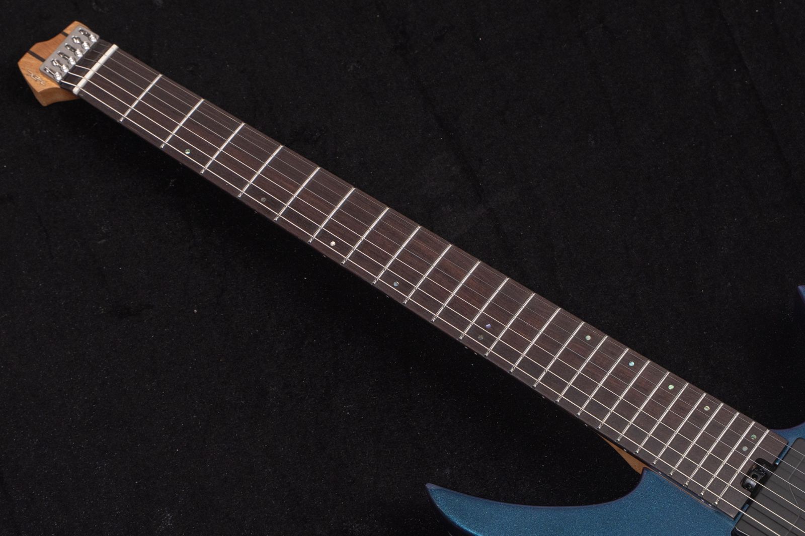 new】HEX Guitars / N600 G/UV - メルカリ