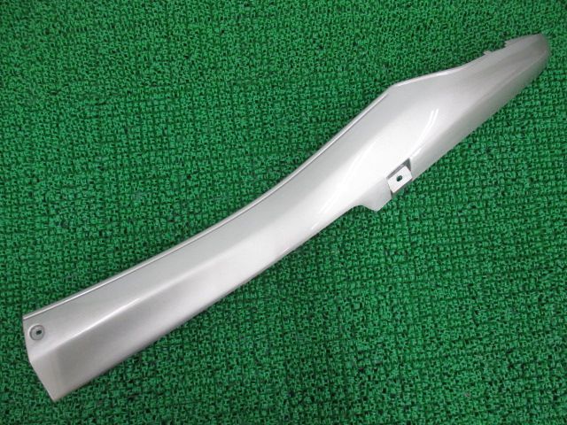 マジェスティ125 サイドカウル 左 5CA-X7496-10-4B 在庫有 即納 ヤマハ 純正 新品 バイク 部品 YAMAHA 車検 Genuine