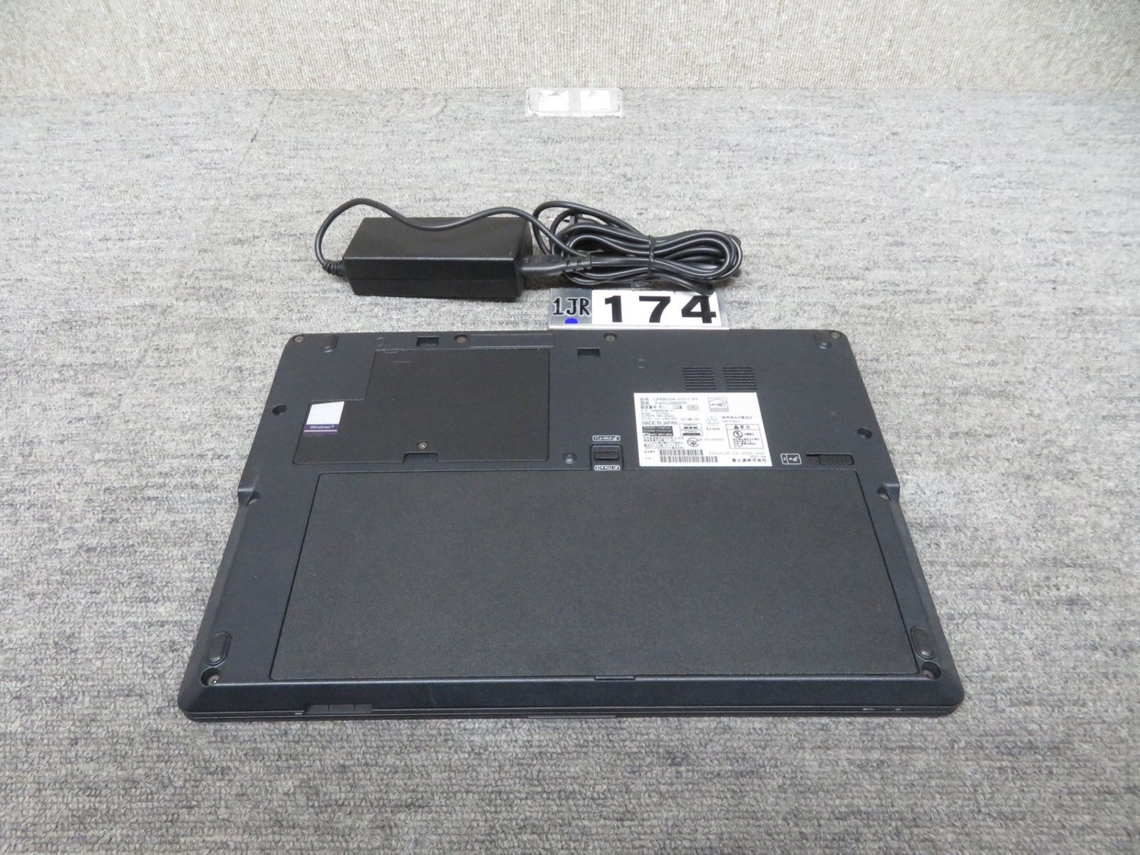 高速11世代CPU・2021年モデル】◇FUJITSU LIFEBOOK U7311/FX