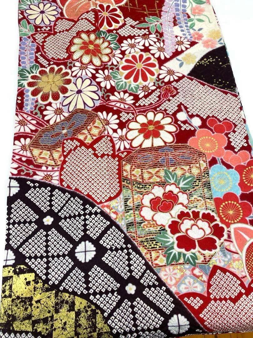 振袖 豪華 相良刺繍 金駒 金彩 紋意匠 染め鹿子 身丈156cm 撥水加工済 振袖 豪華 相良刺繍 金駒 金彩 紋意匠 染め鹿子 身丈156cm 撥水加工済