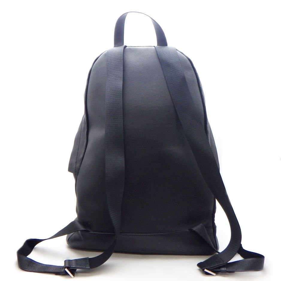 BALENCIAGA レザーリュックバックパック　パンチングロゴ　ブラック バレンシアガリュックバックパックパンチングロゴブラックレザー