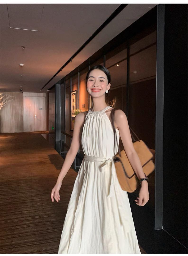 ♥ 夏秋必見 韓国ストリートホルターネックロングワンピース 可愛いデート服