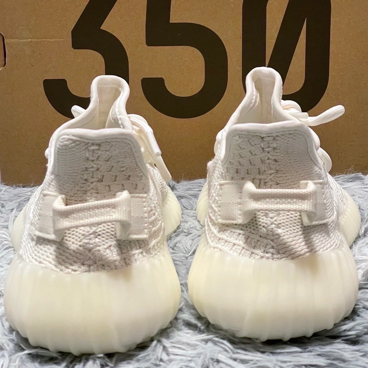 adidas アディダス イージーブースト 350 V2 “ボーン“ adidas Yeezy Boost 350 V2 “Bone“ アディダス HQ6316 メンズ スニーカー ランニングシューズ 19SX-20231006110828-004