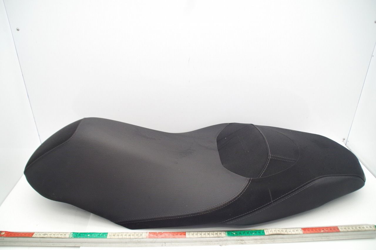 ストリートグライドシート【Le Pera】ラペラ　シルエットソロシートLK857 ストリートグライドシート【Le Pera】ラペラ シルエット