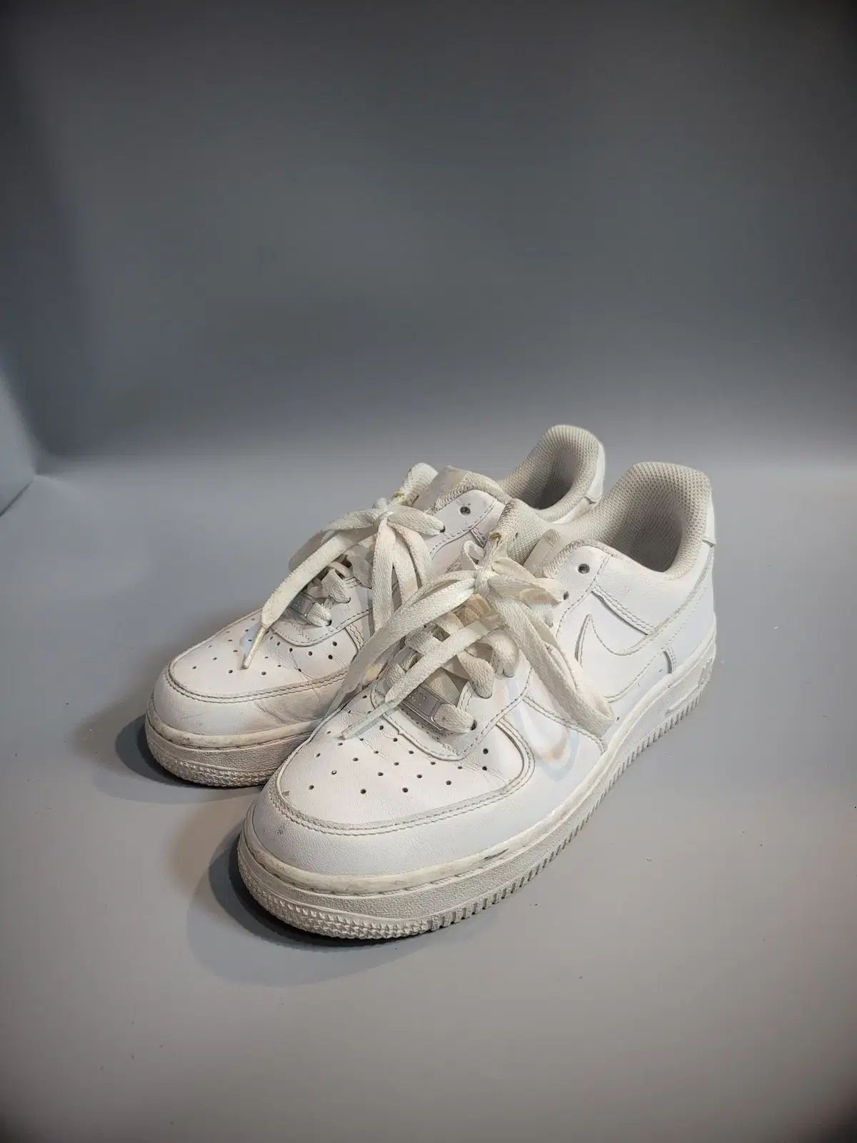 【雷市場（ポンジャン）商品韓国直送】NIKE(ナイキ) エアフォース1 ロー オールホワイト 230