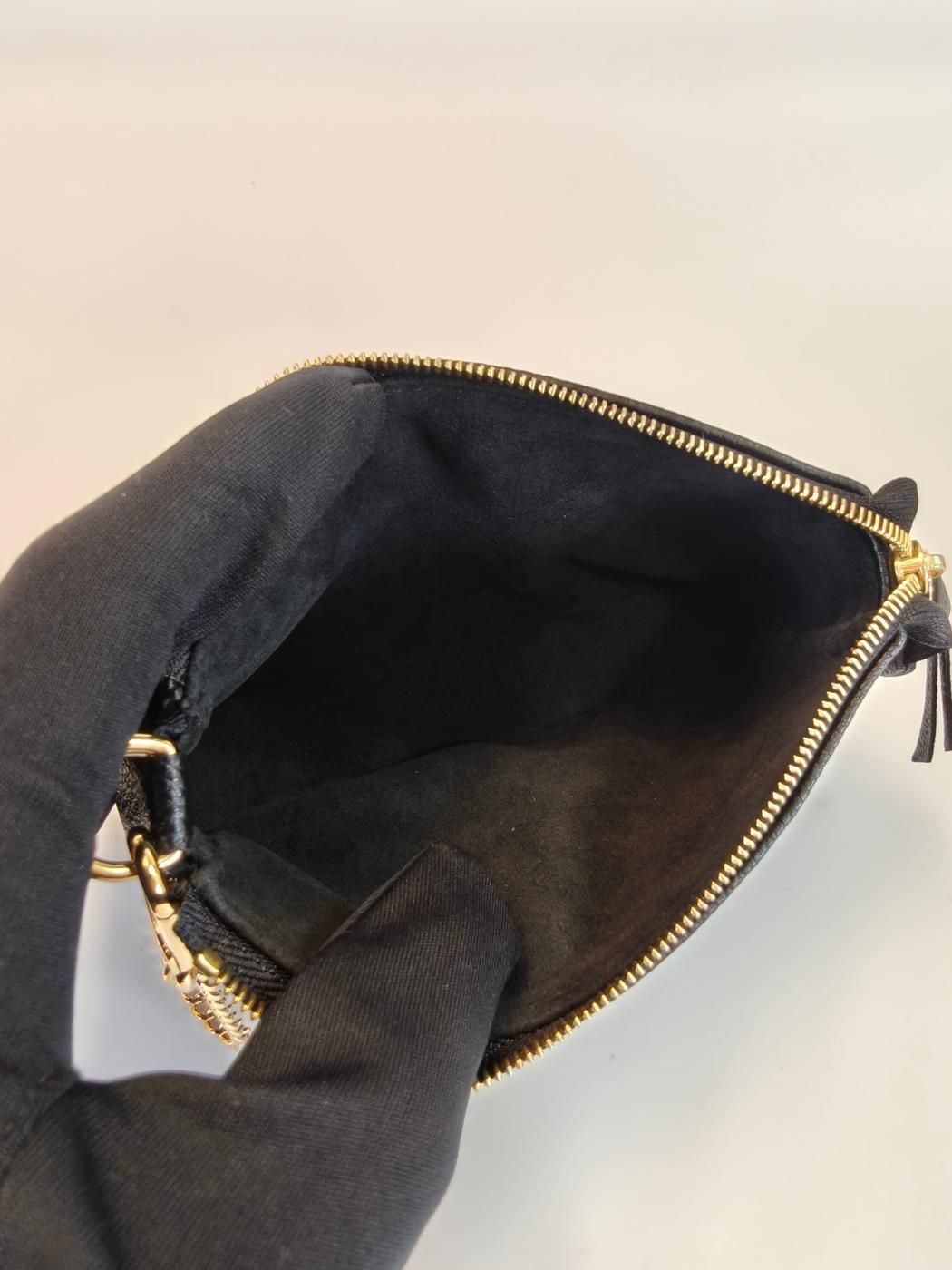 美品　ルイヴィトン エピ アクセサリーポーチ ブラック 楽天市場】LOUIS VUITTON【ルイヴィトン】ポシェットアクセ