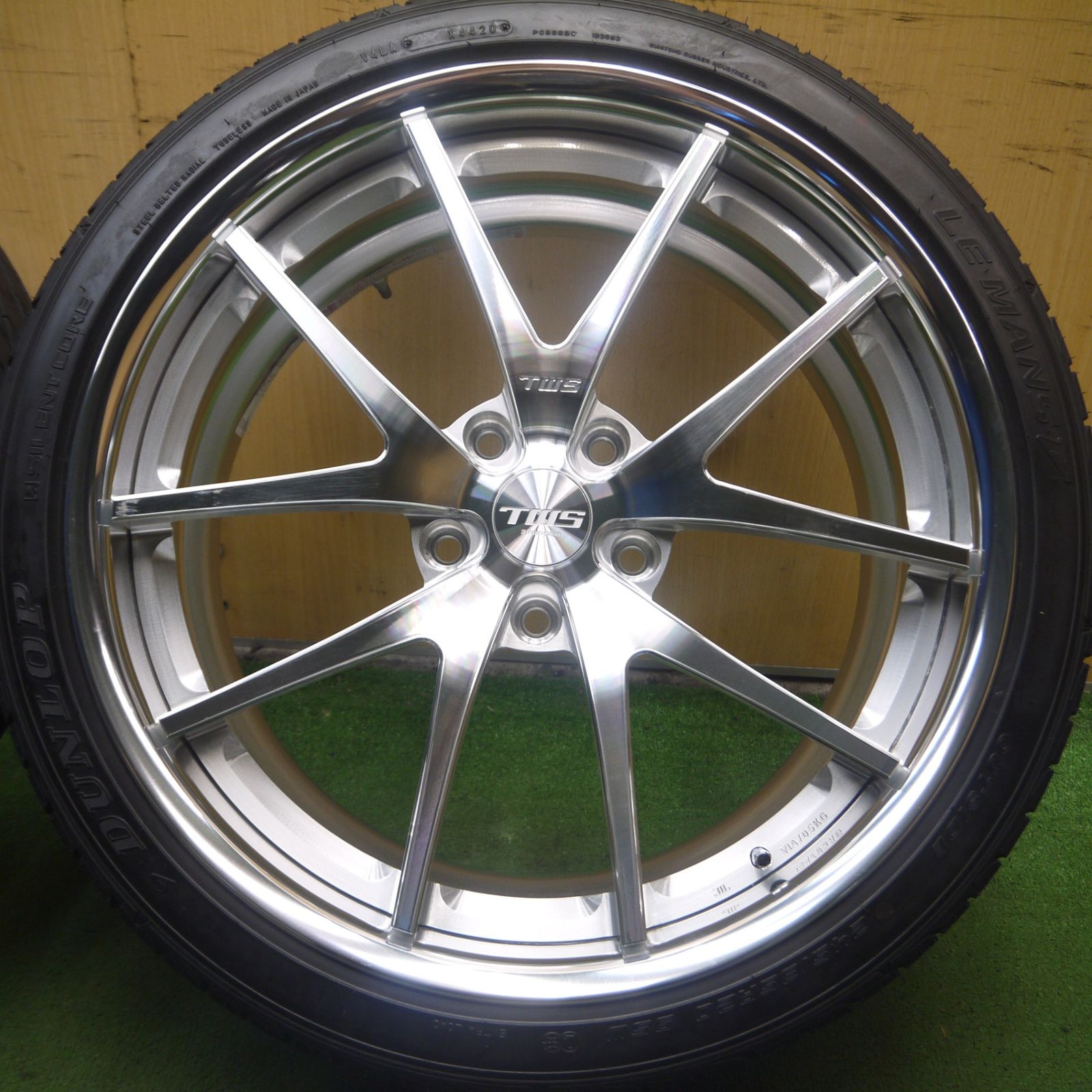 *送料無料* バリ溝！20年！キレイ！9.5分★BMW 等 TWS FORGED 245/35R20 ダンロップ LE MANS V ルマン5 20インチ PCD120/5H★4062803Hノ