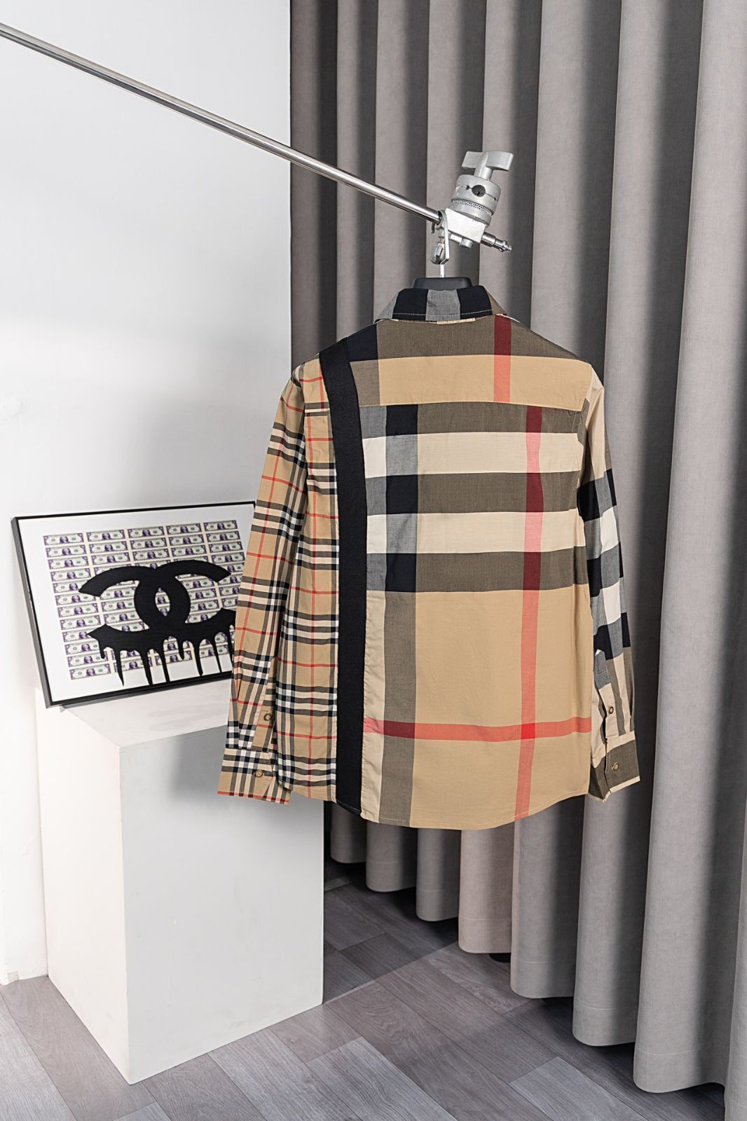 バーバリー Burberry の定番パッチワーク チェックシャツ